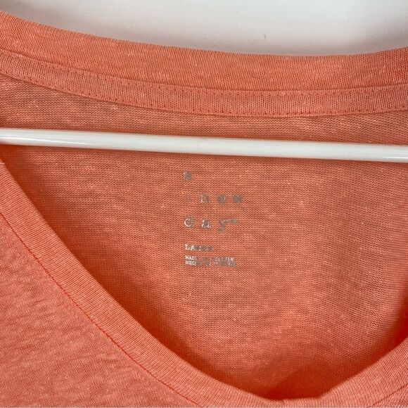 A New Day Women’s V Neck Boxy Cut Light Orange Short Slit Sleeve Tee size L - Picture 2 of 4
